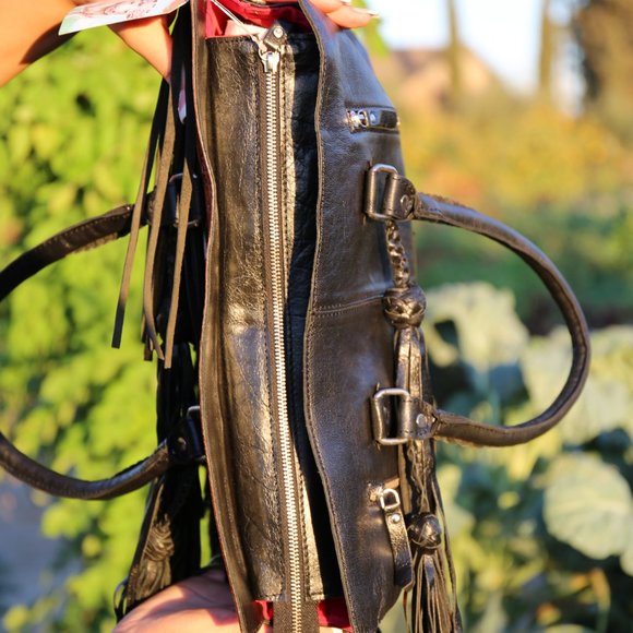 The Nashville Gunner a Haute Southern Hyde by Beth Marie Exclusive - Picture 9 of 11